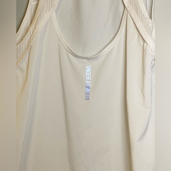 UNDER AMOUR - women’s fitness tank top - size XL - Picture 3 of 3